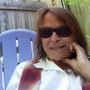 Meet your Posher, Brenda